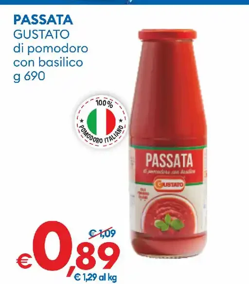 Passata di pomodoro con basilico