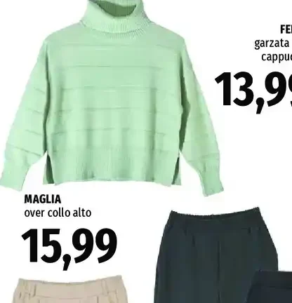 Maglia over collo alto