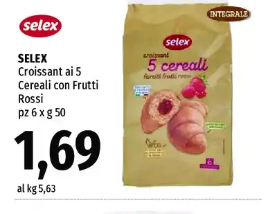 Croissant ai 5 cereali con frutti rossi