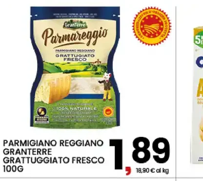 Parmigiano Reggiano grattugiato fresco