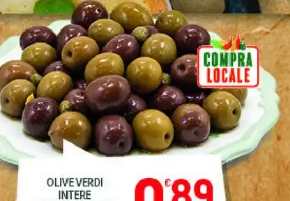 Olive verdi intere Cuore dell’Isola