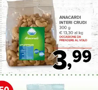 Anacardi interi crudi