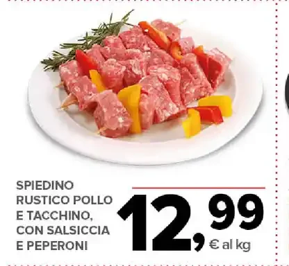 Spiedino rustico pollo e tacchino con salsiccia e peperoni