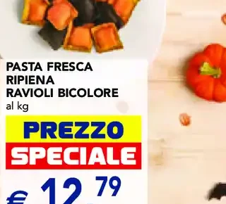 Pasta fresca ripiena ravioli bicolore